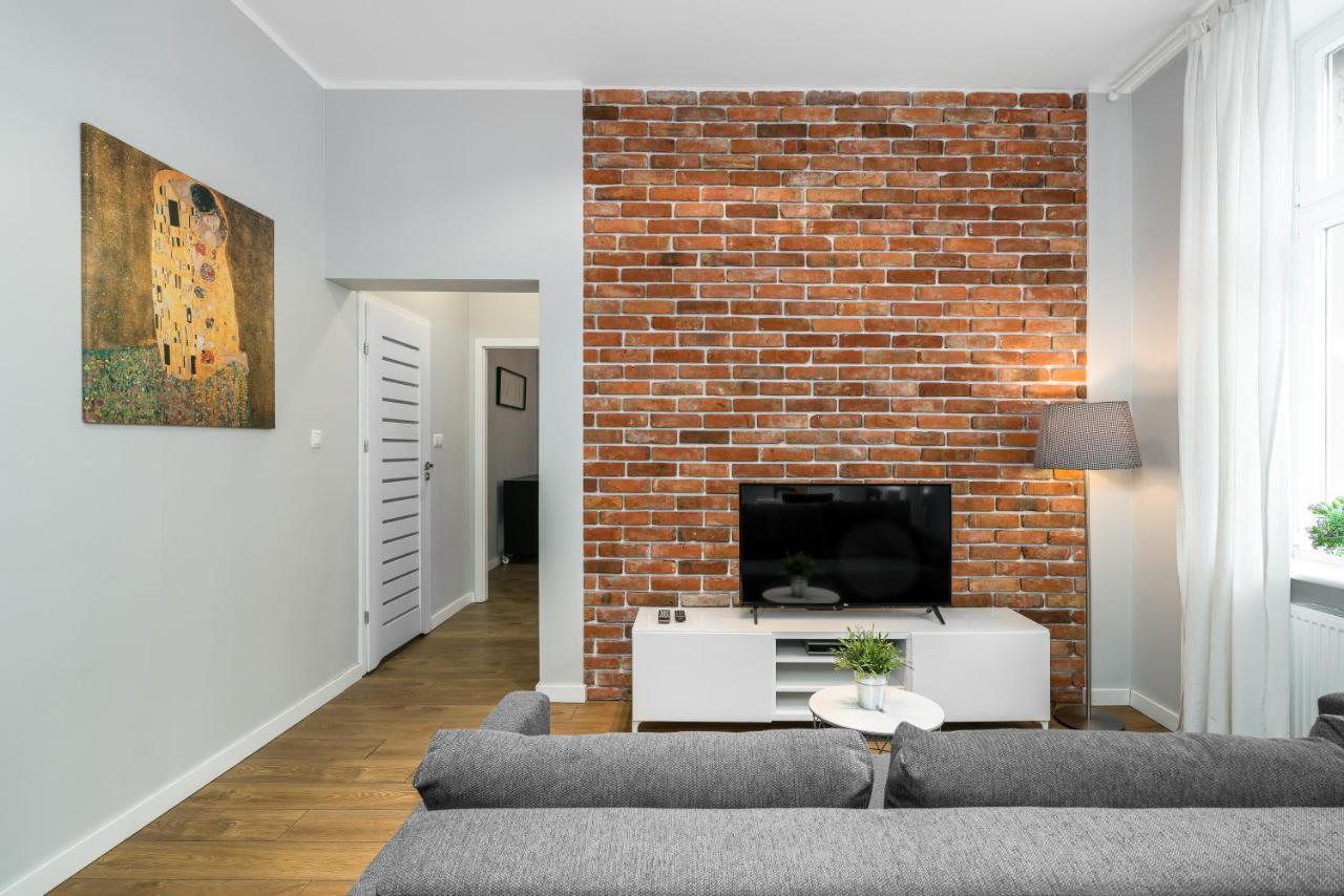 Old Town Apartment Garbary By Noclegi Renters Poznaň Exteriér fotografie